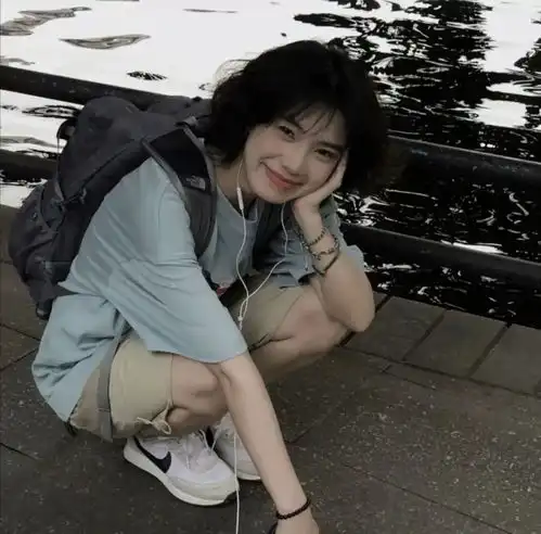 头像不敢触及的爱