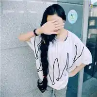 请帮我在网上找找类似这样的情侣头像吧男女各一张谢谢