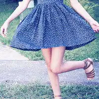 求女生下半身头像