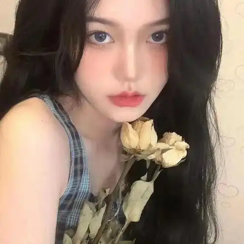 我今年的广告语我的目光肤浅眼里只有钱