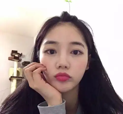 男生最爱女生的6个自拍表情,原来是......