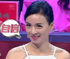 老公和90后微商代理十指紧扣就差亲嘴,张庭却说都是姐妹做微商做傻了吧