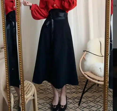 玫瑰色的约会玫瑰珊瑚粉毛衣裙,绑带小黑裙,奶杏色半身裙,背带裙两件套,925银双喜手链,钻石扣衬衫优惠券