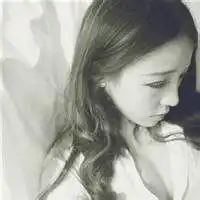 黑色头像女生唯美图片微信头像图片大全