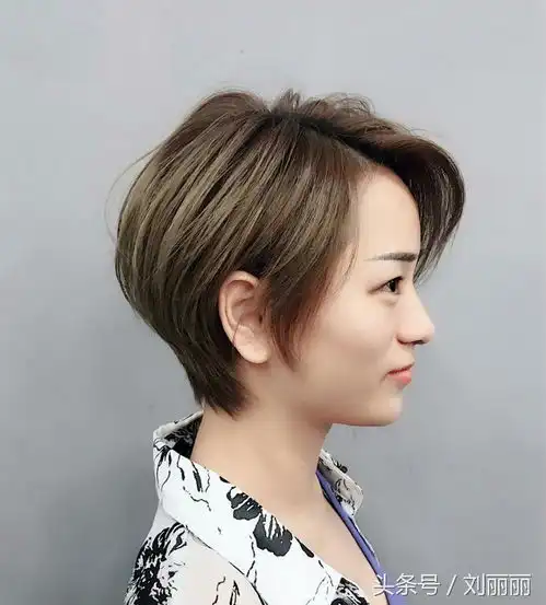 新短发23款,适合这个季节,喜欢短发的女生别错过
