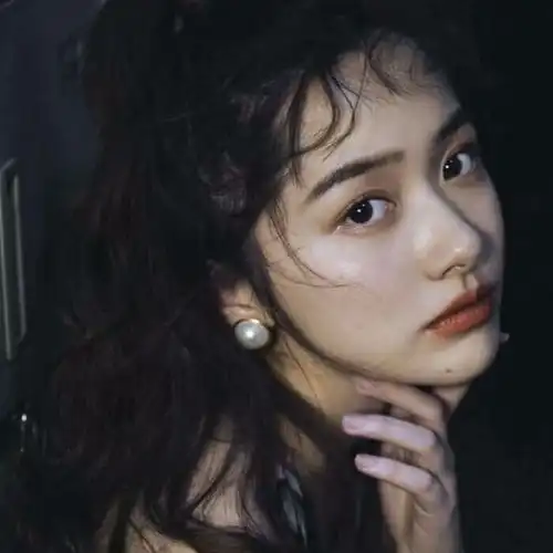 ins你的女孩专用头像