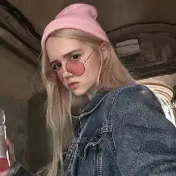 2018好看的欧美女性头像高冷超有范让我放下的事一定太失望