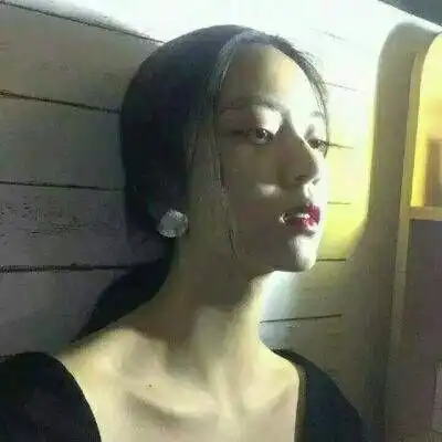 冷淡风头像女生头像,简约禁欲性冷淡风女头像