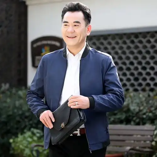 春秋外套男休闲宽松爸爸中年人棒球服韩版男士外套春季上衣夹克夏