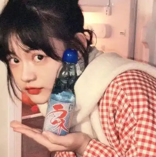 女头超级无敌巨招桃花