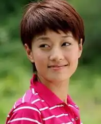 王菲谢娜不嫁豪门嫁给小男人的女星