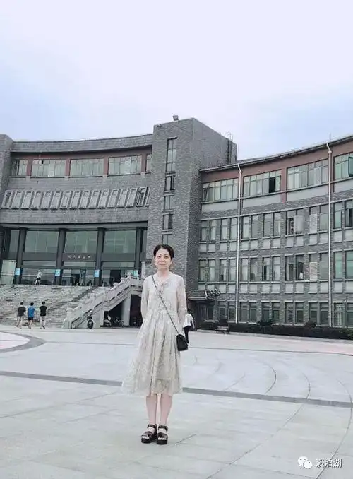 湖北文理学院博士风采资源环境与旅游管理学院马婷婷学高为师强本领,身正为范立师德