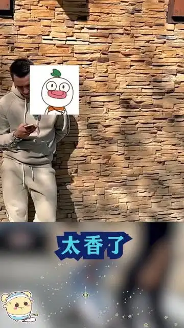 为了吃片薯片,男子居然追了九条街