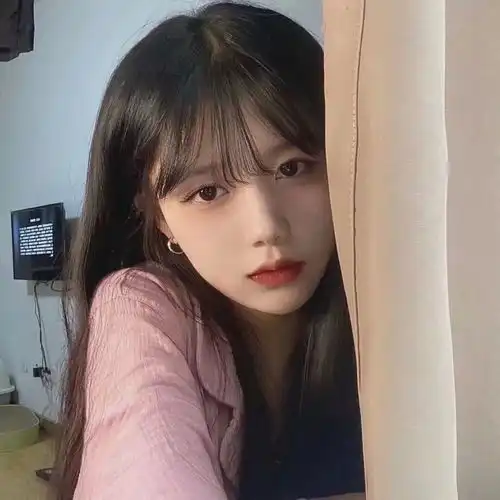 女生头像如果我有钱了这句话我就不加如果了