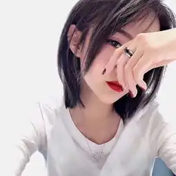 戴眼镜怎么扎头发好看女生戴眼镜适合的发型图片大全效果图