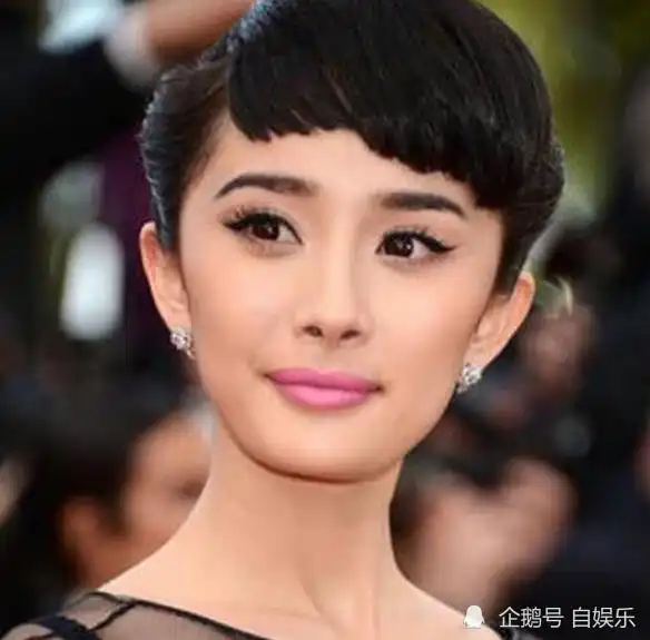 赫本造型真不是谁都能驾驭,赵丽颖甜,热巴霸气,看到杨幂,打扰了