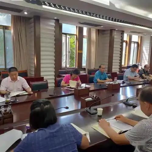 牢记身份职责认真履职尽责湖北文理学院召开二级党组织纪检委员座谈会