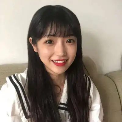 哈哈大笑的女人头像图片笑得很治愈很甜美