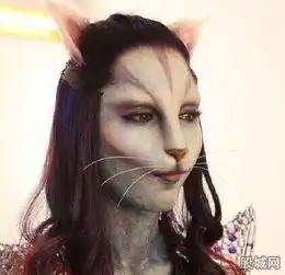 非诚猫女真容示人台下找到男友不再录节目