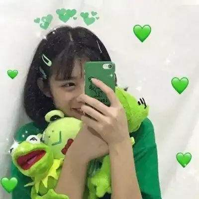 女生可爱嘟嘴头像