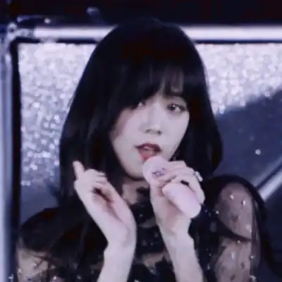 洛白成熟个性闺蜜女头姐妹一人两张唯美韩版意境
