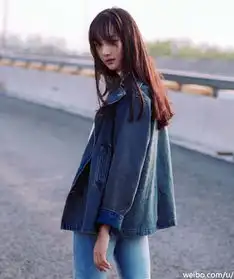 中戏校花晒唯美写真清纯笑容惹人爱