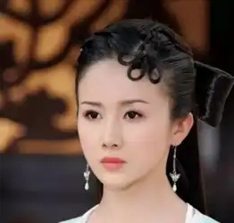 最不该整形的女星都从天然美整成了硅胶脸