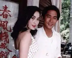 谁能不爱蜜桃女孩刘嘉玲