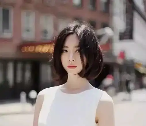 这些发型不止修饰脸型还为穿着加分,你竟然还不知道