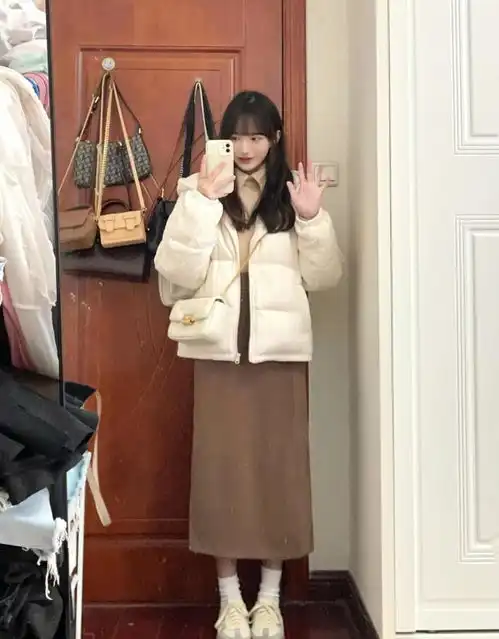 适合小个子女生的温柔甜美风穿搭,时髦气质又减龄,值得借鉴