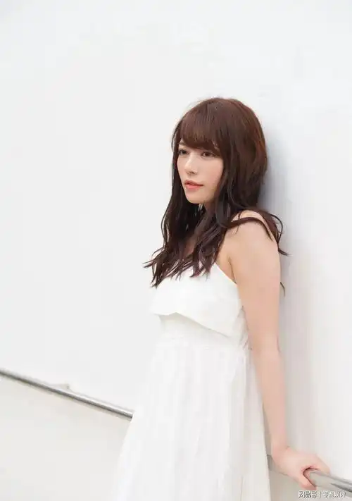 枫花恋千年仅一人的正统美少女,纯美如天使妖艳如妖姬