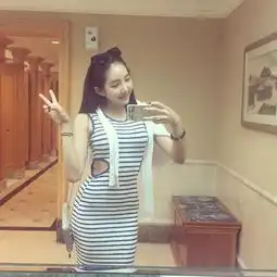 ufc举牌女郎性感清纯