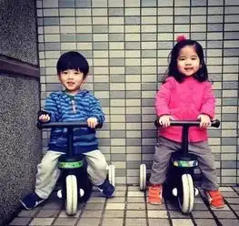 她生了一对龙凤胎,惊艳全世界