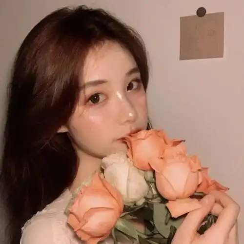 头像很哇塞的女生头像