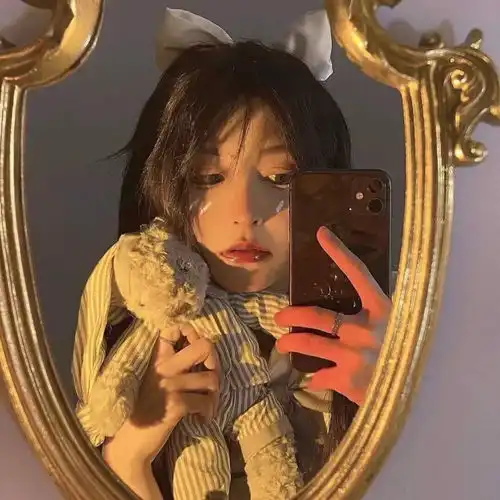 优质女头23爱情使人忘记时间,时间使人忘记爱情