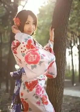 樱花树下花容月貌和服少女卡哇伊呢图片
