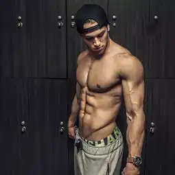 除了好看男人练腹肌还有什么好处练腹肌就是为了装逼