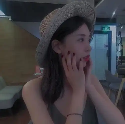 ins女生头像对同一个人也可以心动千万次