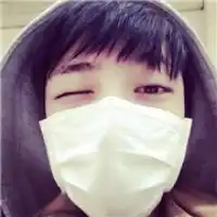 我是个喜欢戴口罩的男生,寻找同样喜欢戴口罩的mm一起交流,我qq328036589