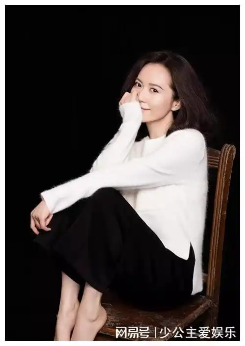 这位影视奇女子,48岁比自己28岁时还年轻,唯一遗憾是仍未婚