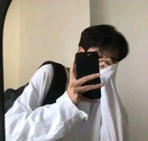 男生头像多了几分炽死真诚,男友腹肌小温暖