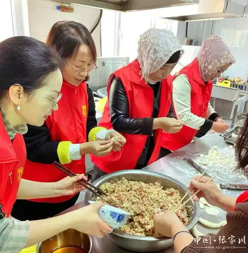 张家川县妇联重阳情系三留守巾帼关爱暖人心