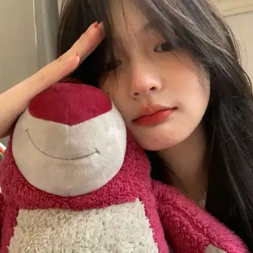女生头像长这么好看有什用,又不是长在我身上