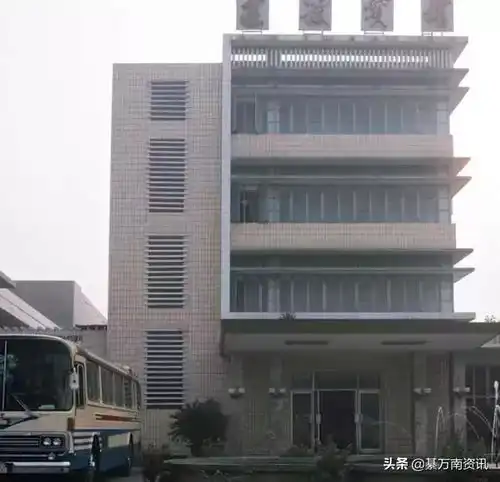 重庆珍档丨这组老重庆照片,你还认得出是拍的哪里吗