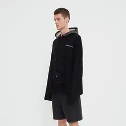 穿着简约的男人更得体大方,给人第一印象就是干干净净的