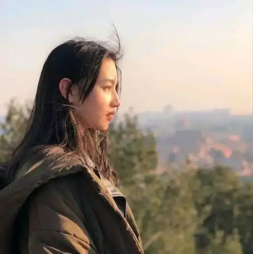 头像女他到底哪里好值得你红了眼睛还要笑着原谅