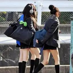 这样的制服诱惑错过可惜齐臀窄裙vs水手服谁性感图片游侠图库游侠网