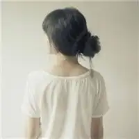 女生丸子头海边头像微信头像图片大全