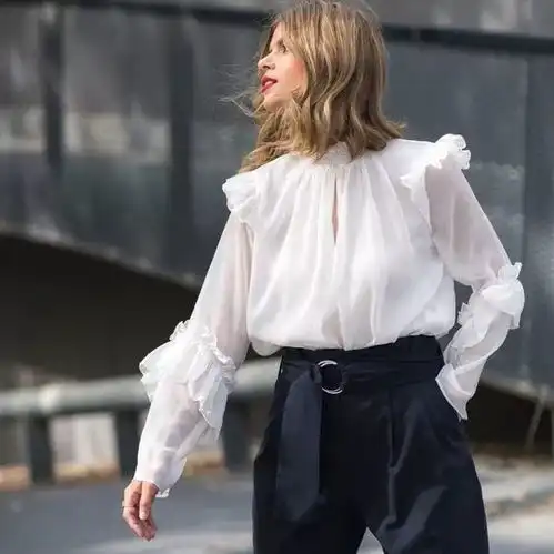 有没有一件衣服能淑女又性感有就是江疏影闵孝琳这款