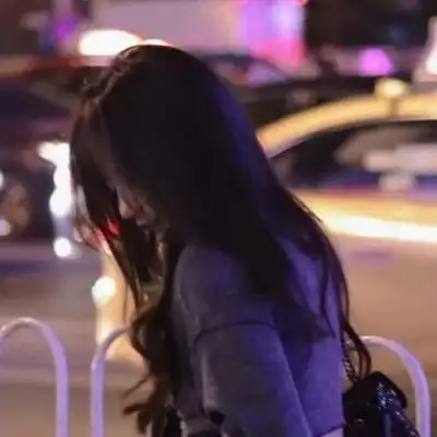 ins甜丧女生头像